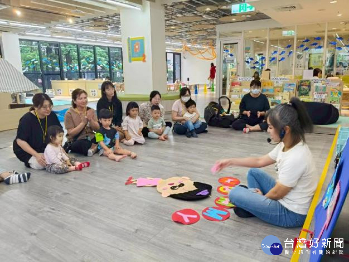 新竹縣親子夢想館5月親子活動-媽媽，我愛您。