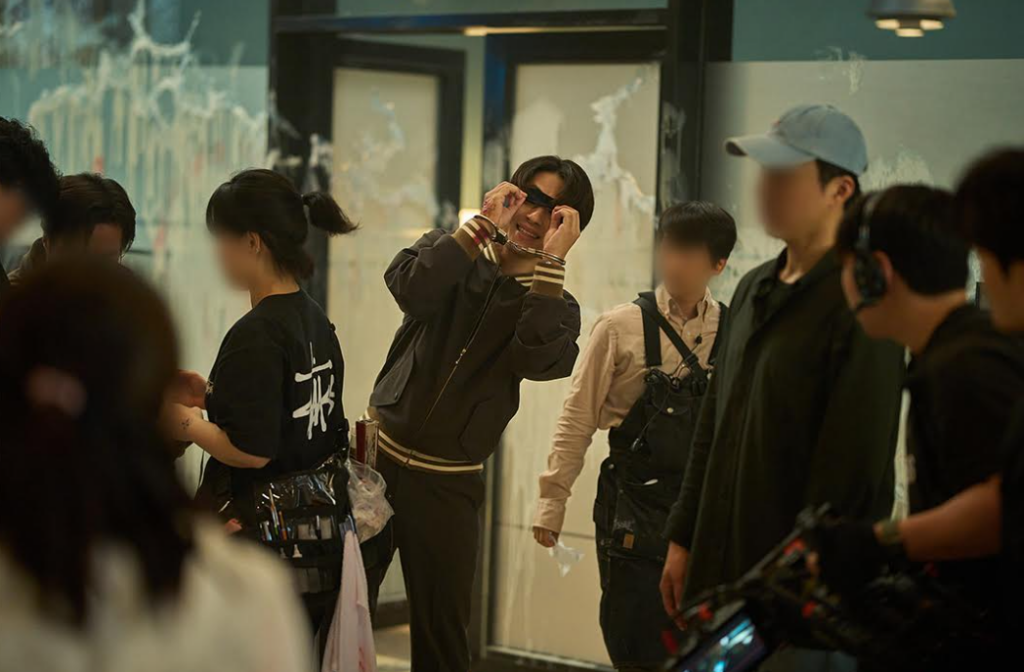 《屍速禁區》韓國觀影人次將破300萬!觀眾沉浸式體驗:雙腳顫抖離開影廳! 40 %E8%9E%A2%E5%B9%95%E6%93%B7%E5%8F%96%E7%95%AB%E9%9D%A2 2026 05 29 153746 1024x672 1