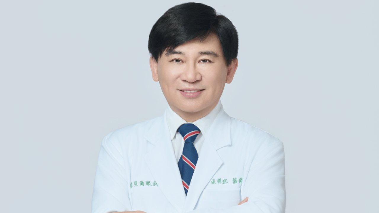 護眼照明專家喜光全光譜,今年再次宣布代言人為連鎖眼科領導品牌諾貝爾眼科總院長張朝凱,品牌代言合作正式邁入第三年(圖/喜光全光譜提供)