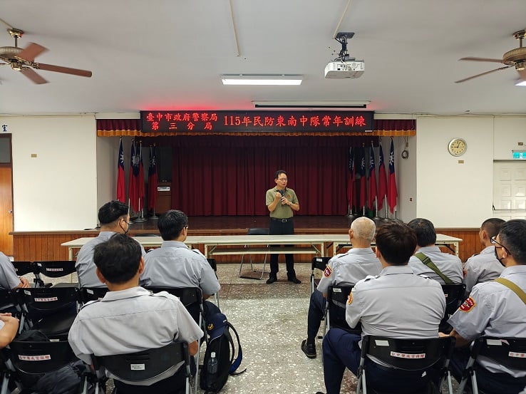 ▲分局長謝有筆特別感謝民防弟兄們協助警方成為守護地方治安的重要力量。