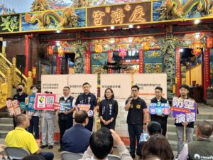 內政部辦理全民安全宣講 基警到場宣導識詐觀念 61 %E4%B8%80 136 300x225 1