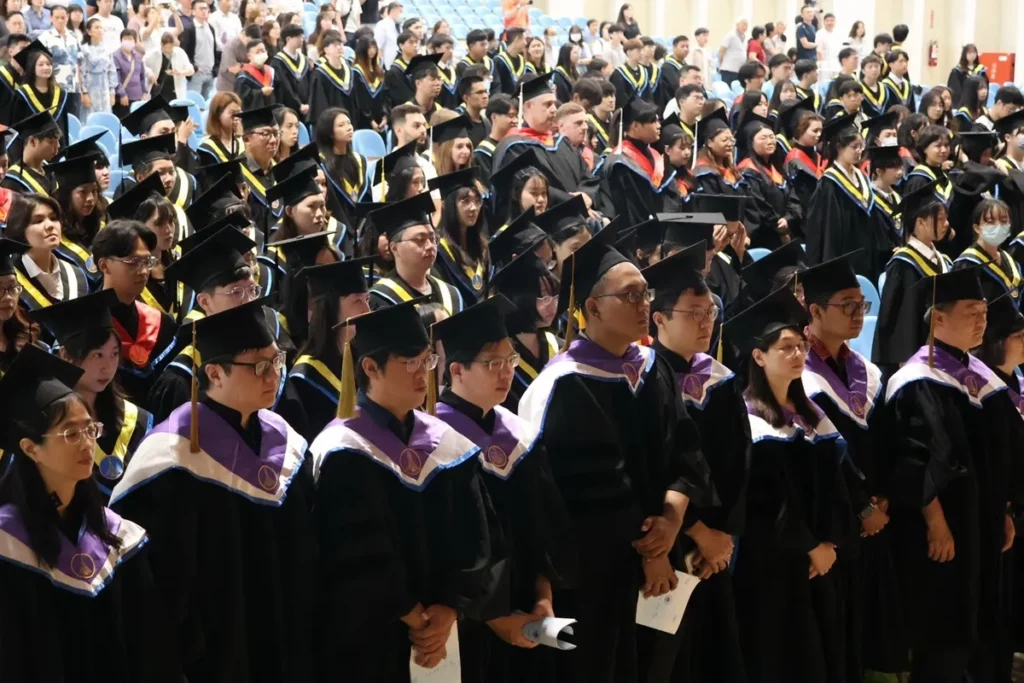 東海大學於昨(30)日於中正堂舉行115年畢業典禮。(圖/東海大學提供)