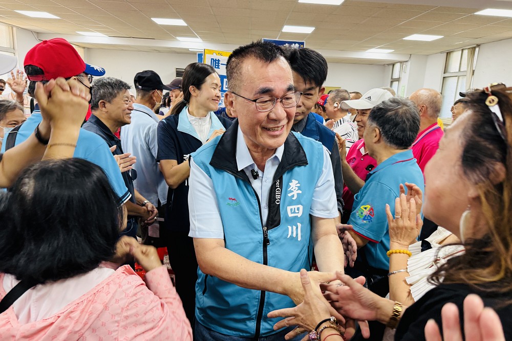 感嘆8年前後與侯友宜同遭對手抹黑 李四川:履歷寫在新北29區道路與橋樑上 258 感嘆8年前後與侯友宜同遭對手抹黑 李四川:履歷寫在新北29區道路與橋樑上 257