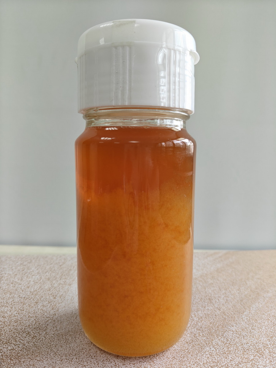 結晶蜂蜜呈現乳白色顆粒狀。(農糧署提供)<br /><br /> <br /><br />
