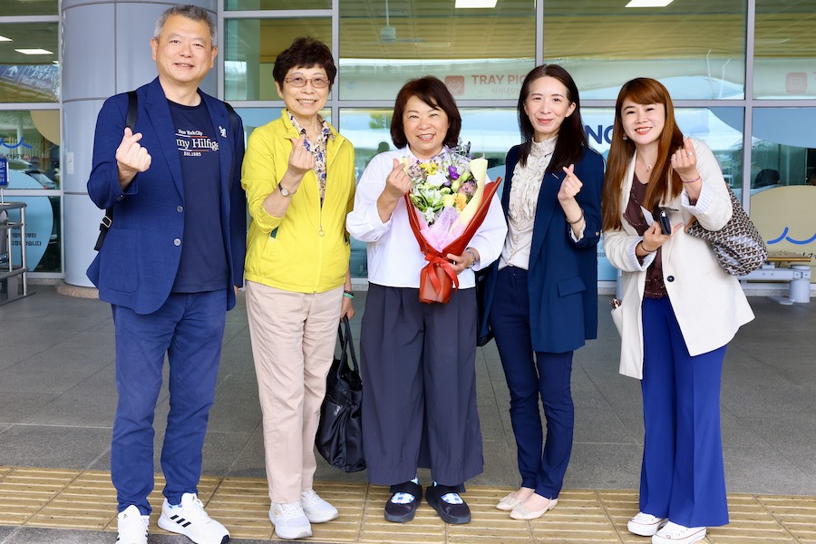 黃敏惠市長率市府團隊所組的「嘉義隊」抵達韓國辦「嘉義市觀光旅遊推介會」，希望吸引更多韓國旅客走進嘉義市、深度體驗嘉義市。（圖/嘉義市政府提供）