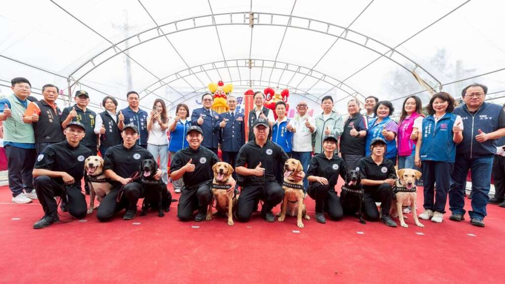 ▲刑事警察大隊警犬隊辦公廳舍新建工程動土大合影。