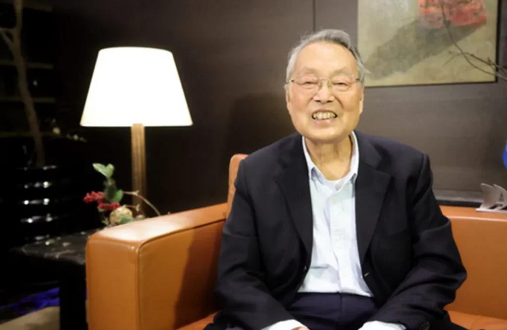 Ovayan黃金友誼號,在未來船的安全守護下,在海洋交織樂聲中,體現了人類文明進程的共同處境 (圖片來源:原文會廣編)
