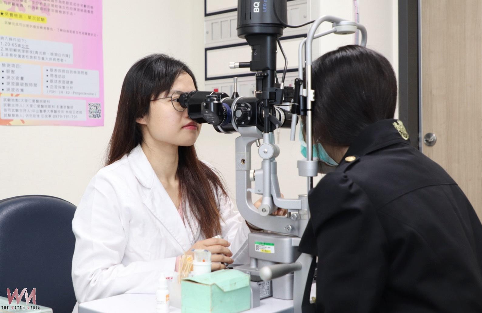 教師罹眼黃斑部病變懼上講台 仁愛長庚:術後改善視力重拾教學信心 - https://www.watchmedia01.com