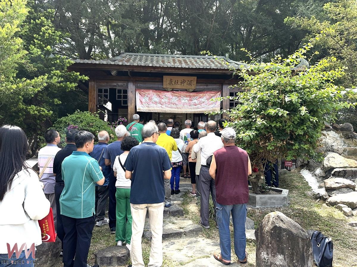 走過70年的輝煌歷! 埔里酒廠退休員工回娘家祭拜酒神杜康 - https://www.watchmedia01.com