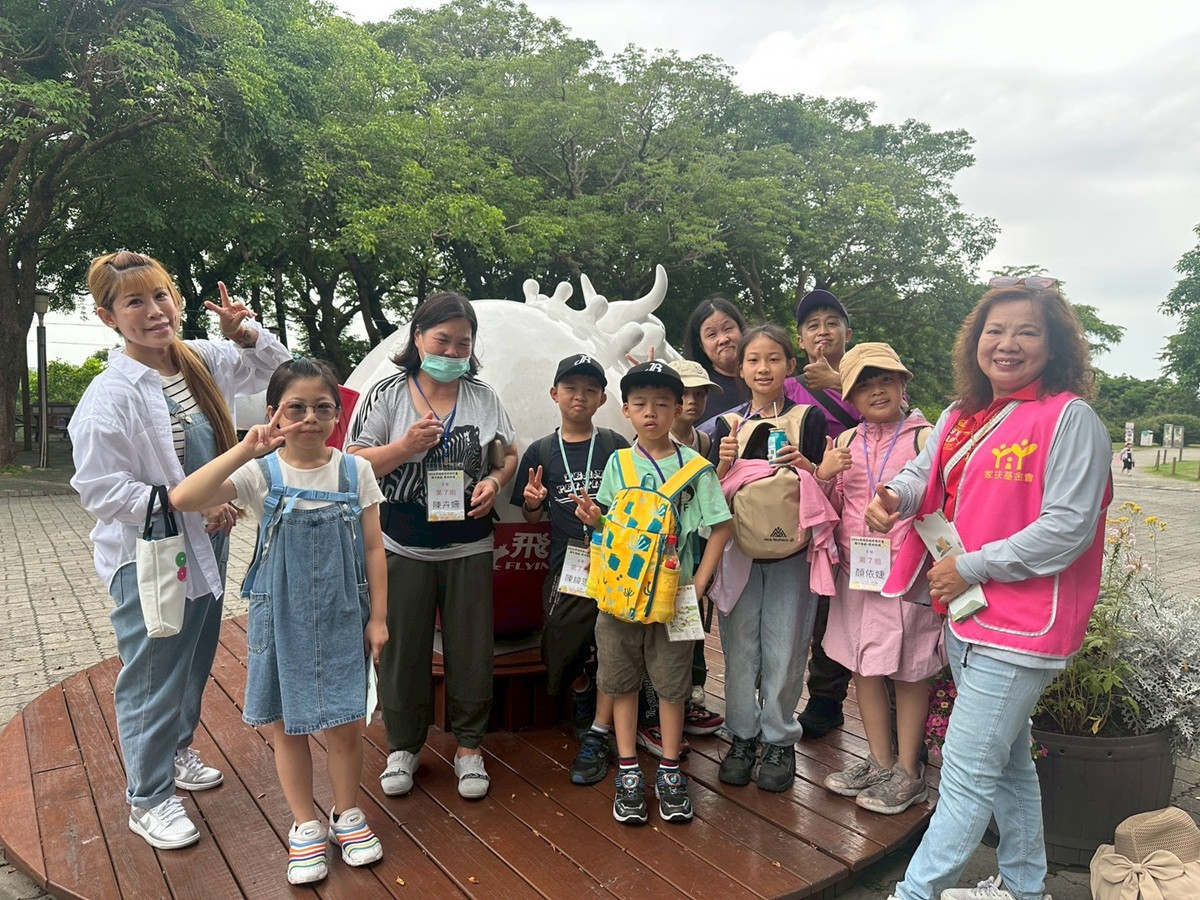 忙於生計也要陪孩子長大  溫媽媽服務隊帶家扶家庭享受幸福時光