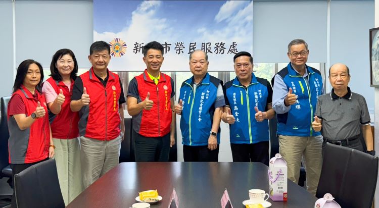 交流榮民眷照護與政策 新北榮服處攜手新北記者工會強化宣導 46 《圖說》新北市新聞記者職業工會拜會新北市榮民服務處合影。〈新北榮服處提供〉