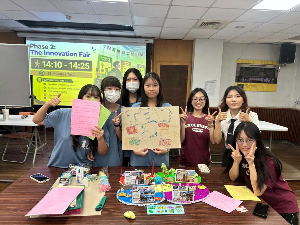 ▲大葉大學到員林高中辦英語營，國際學生引導學生思考全球議題。（圖／記者林明佑翻攝）