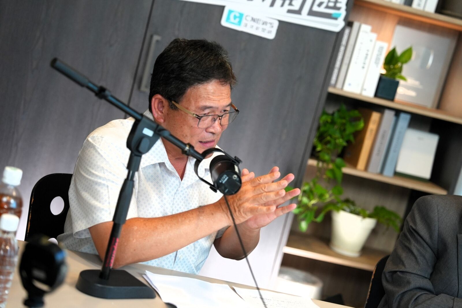 中午來開匯/彰化「三腳督」自信不會被棄保! 邱建富:陳素月、魏平政選票有機會流向我 190 中午來開匯/彰化「三腳督」自信不會被棄保! 邱建富:陳素月、魏平政選票有機會流向我 189