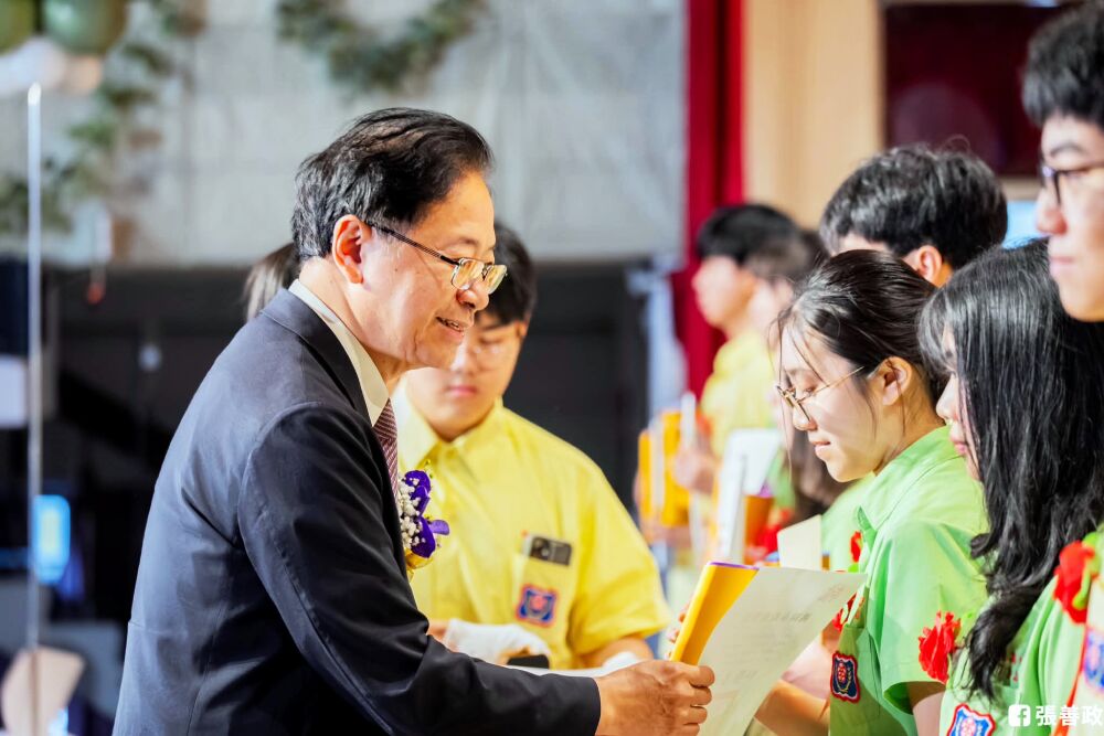 武陵高中畢典未聽到不適言論 張善政:年輕世代有自己的幽默 218 照片來源:張善政臉書