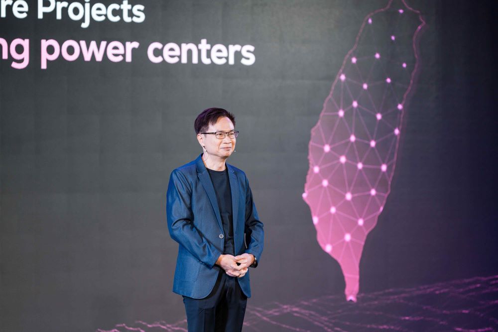 外貿協會董事長黃志芳於COMPUTEX 2026開幕典禮致詞，強調AI創新與智慧科技發展願景。