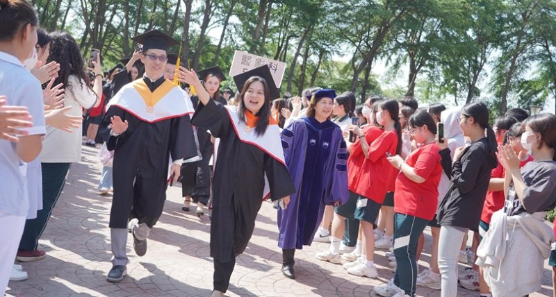 樹人醫專畢業典禮溫馨登場  醫界肯定育才成果勉勵畢業生以專業與溫度迎向未來