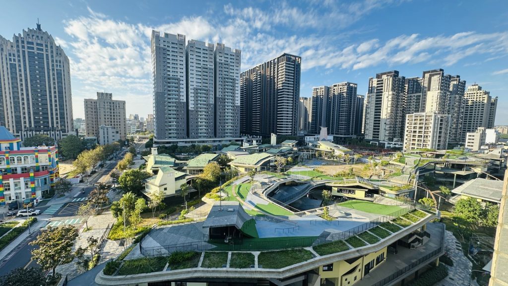 新竹縣市是七大都會區中報稅所得額五年間有10%以上正成長的縣市,但房價亦有近6成以上的漲幅。(房市示意圖)