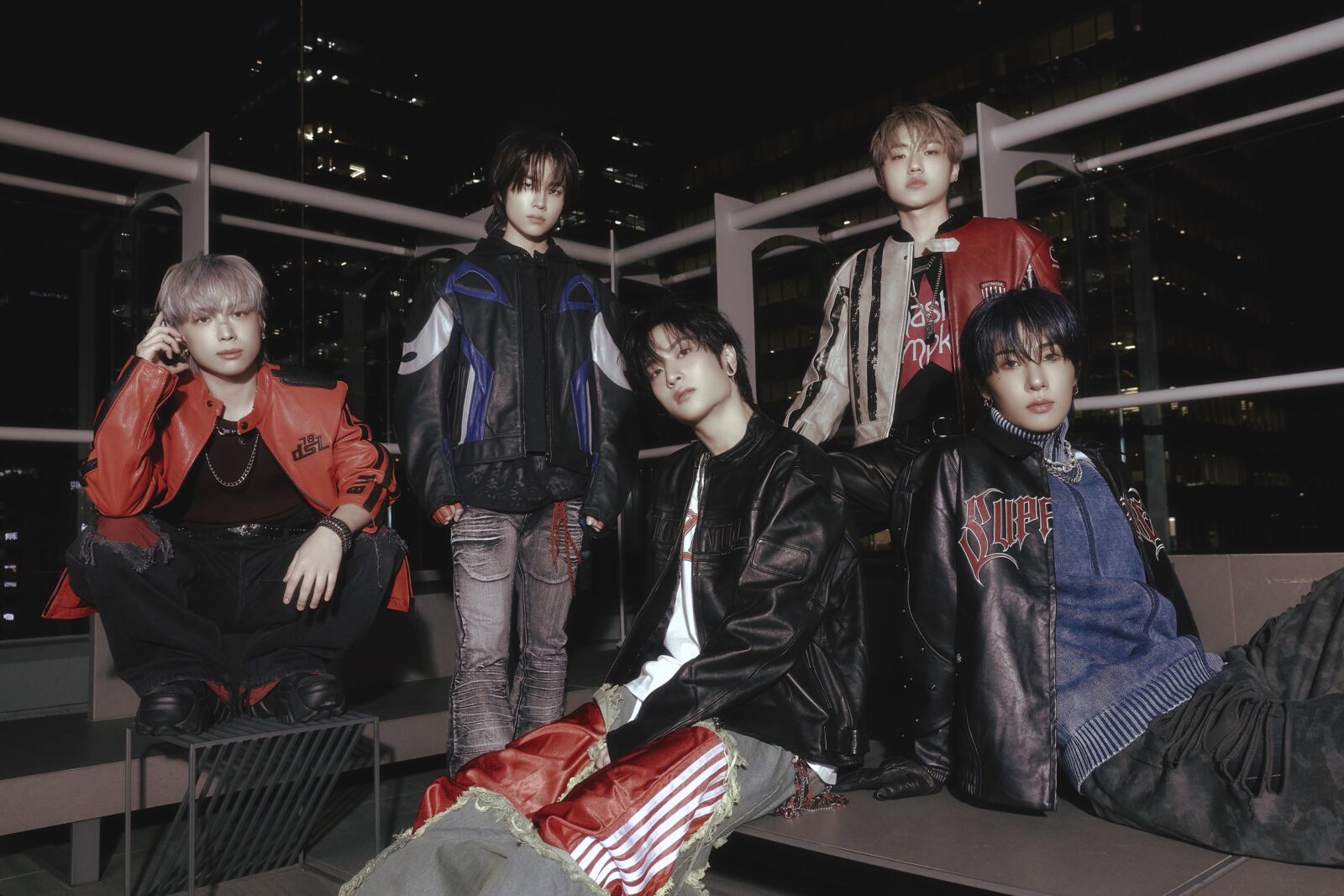 韓國搖滾新星Catch The Young首度登台!翻唱「愛情的大壞蛋」掀熱議 210 韓國搖滾新星Catch The Young首度登台!翻唱「愛情的大壞蛋」掀熱議 209