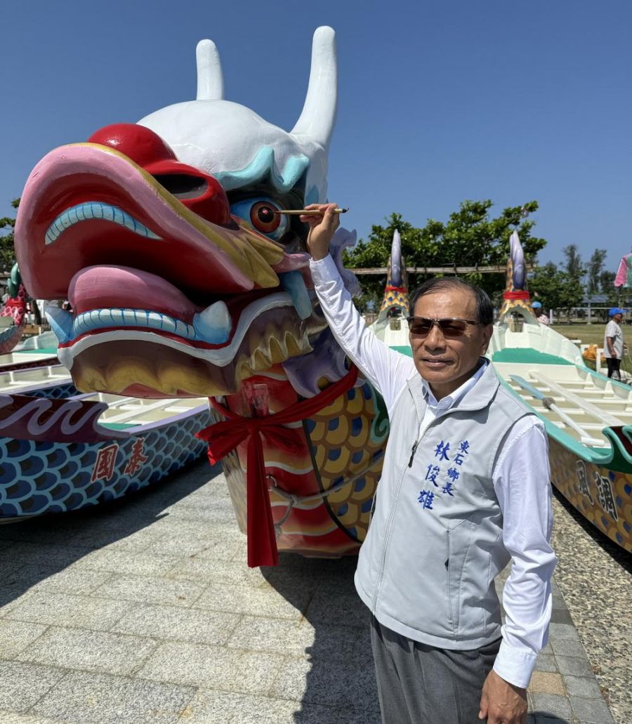 東石第40屆龍舟競賽將6/19登場 6/20群星高唱與海上高空煙火秀