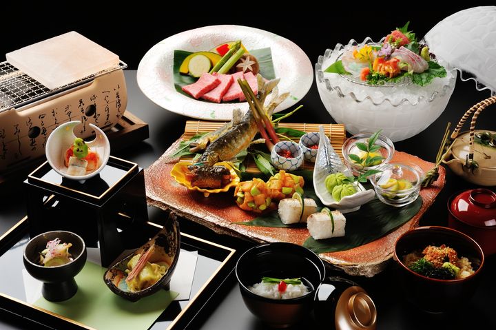 保證「銀山溫泉住一晚」！秋楓．冬雪雙季節 日本東北夢幻名宿美景美食之旅