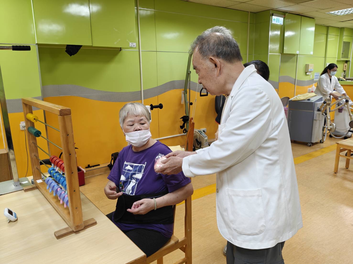 「院中有廟」太特別!洪宗鄰醫院華佗誕辰祈福 - https://www.watchmedia01.com