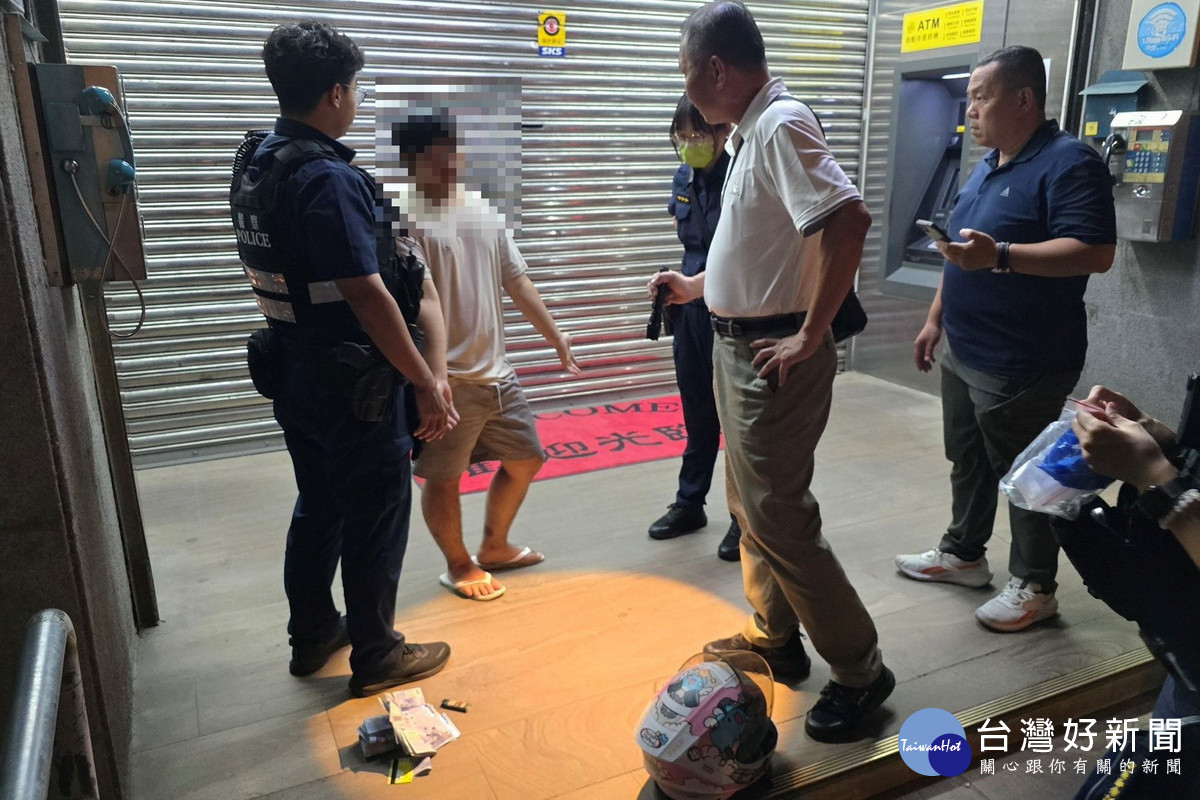 警方加強市區外圍巡邏果然有收獲。(草屯分局提供)