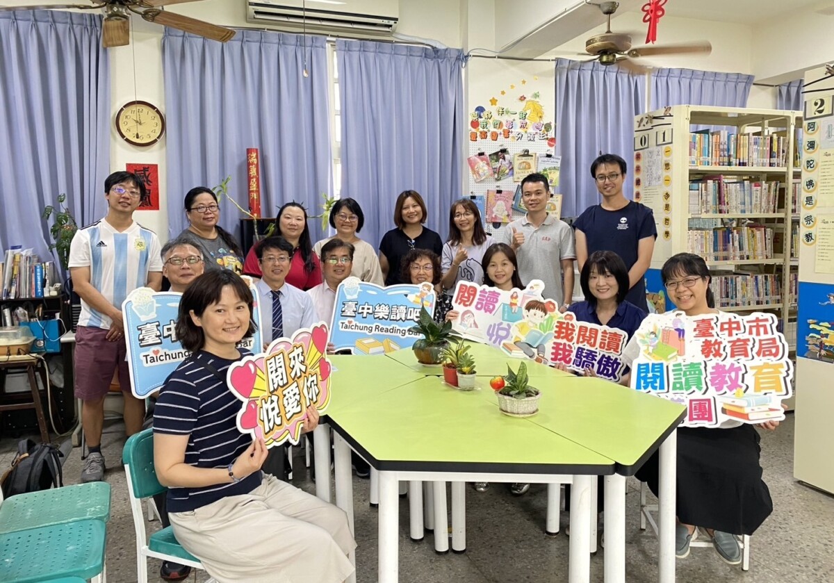 ▲閱讀輔導團國中組到校輔導。(圖/記者顏淑娟翻攝)