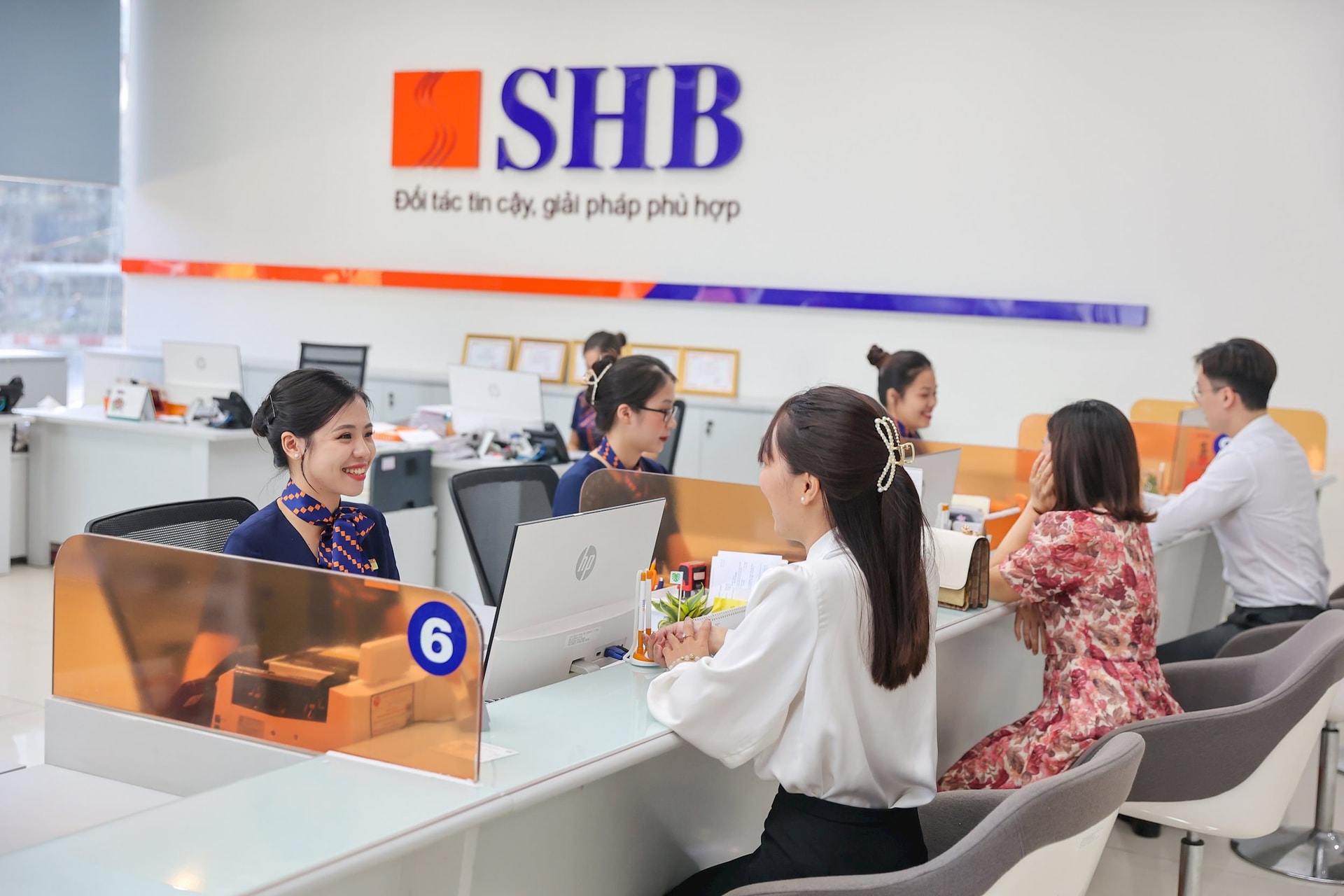 西貢河內銀行(SHB)線上定存利率逼近8%,居公開牌告之冠。(圖/SHB提供)