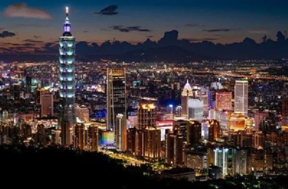 AI關鍵技能成新貨幣 半導體AI人才轉職薪資增幅上看3成 216 cnews204260604a08