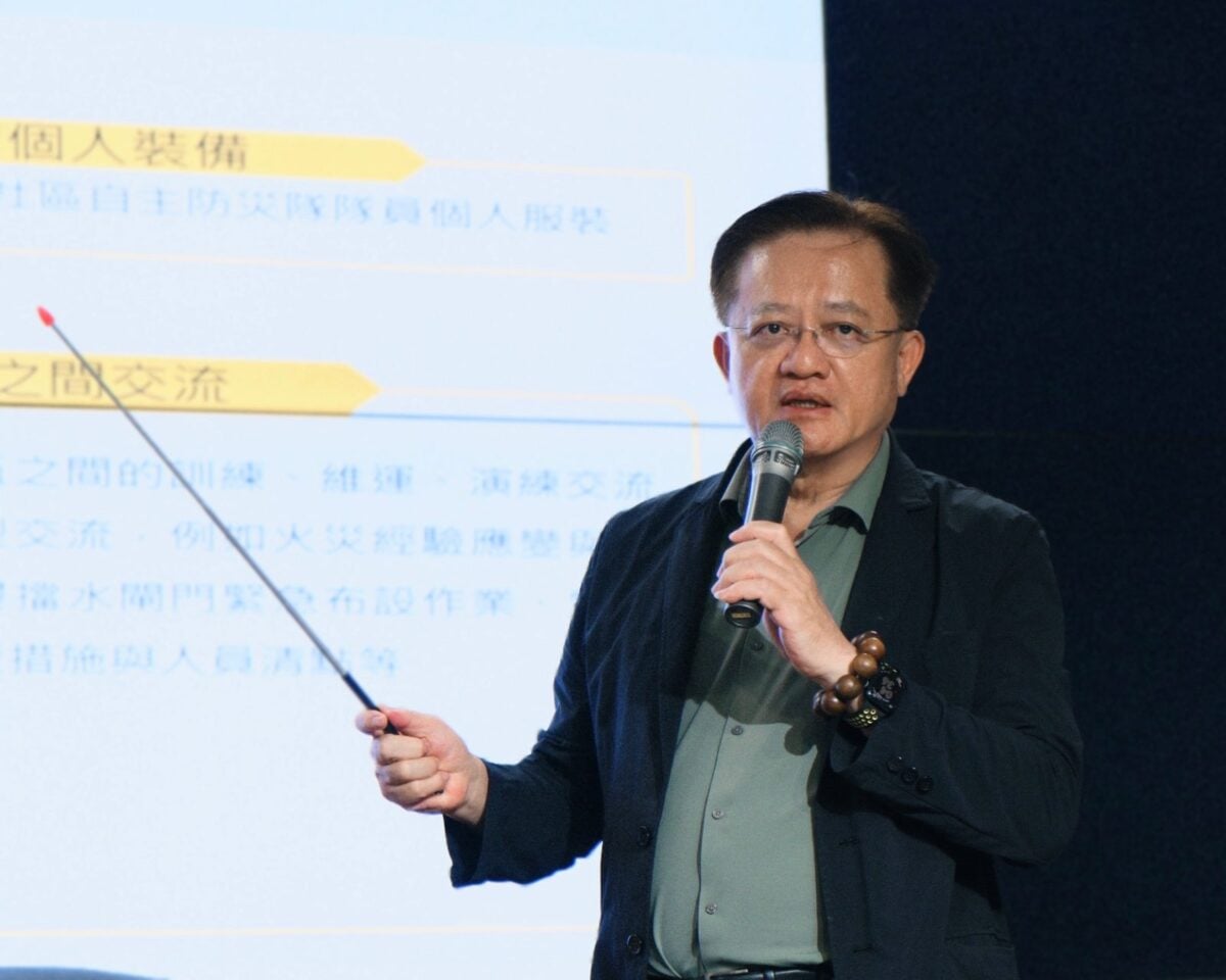 ▲消防署署長蕭煥章做簡報
