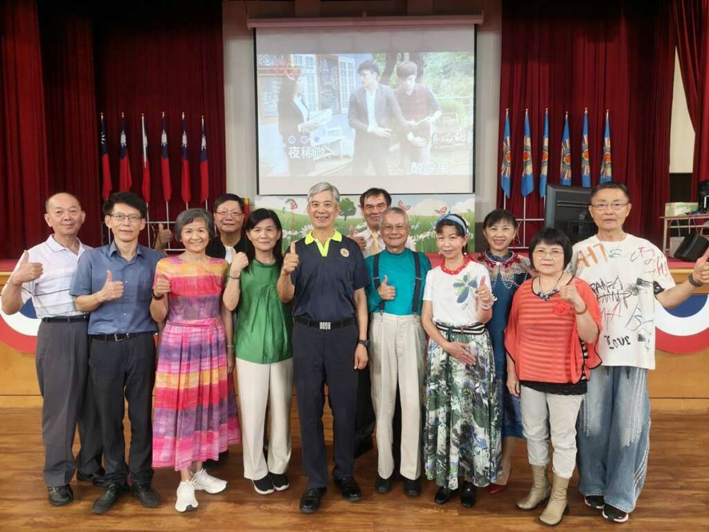 ▲中彰榮家舉辦「歡樂你我他」歌唱比賽,展現住民活力與自信風采。(圖/中彰榮家提供)