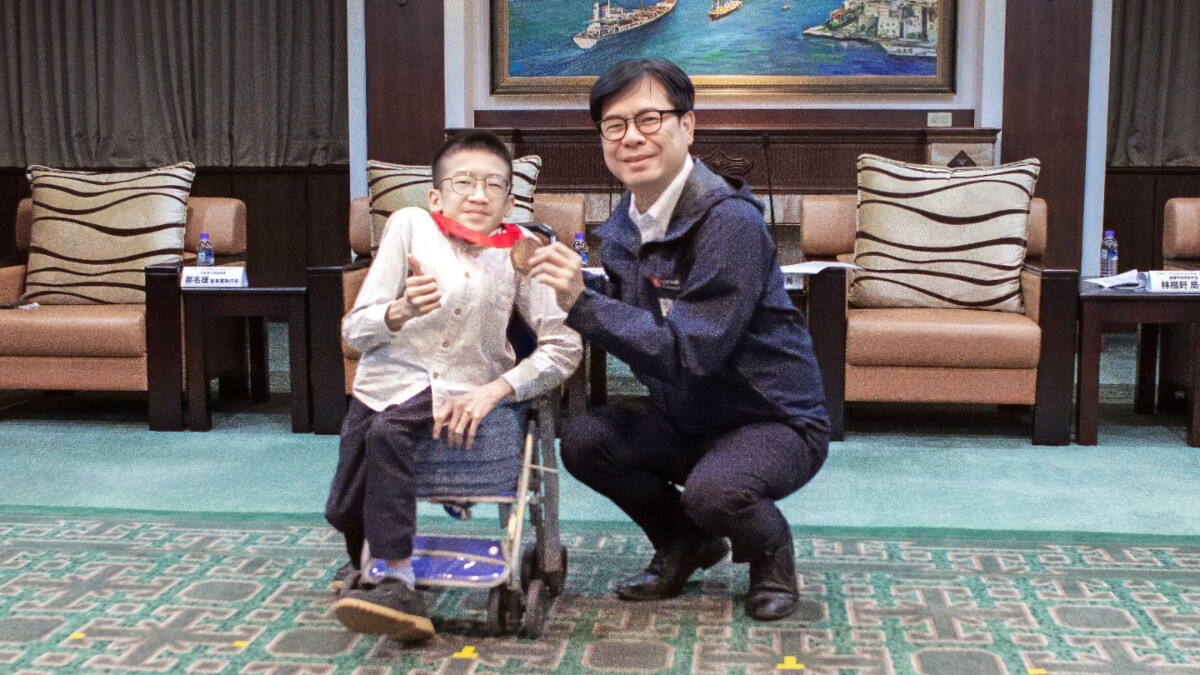 青春不設限   高雄學子勇敢助人　榮獲台新青少年志工菁英獎