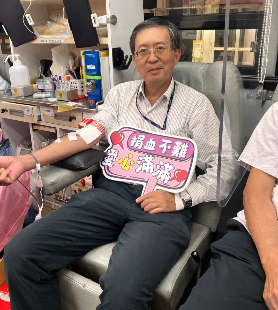 ▲煉製事業部高雄廠張源發廠長熱血響應活動。