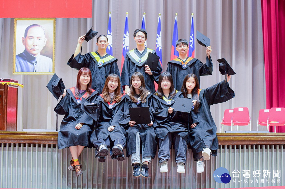 中原大學表揚9位全人標竿學生,展現卓越學習成果與全方位發展。<br /><br />