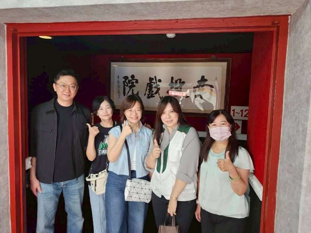 ▲佑民醫院攜手南投家扶公益包場《超人再起》,130位親子感受勇氣與希望的力量。