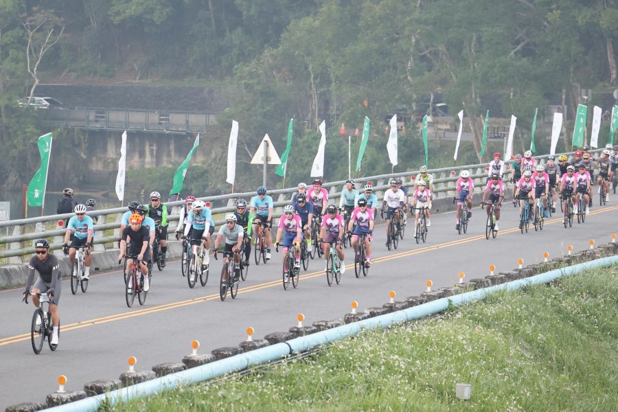 日月潭獲頒 2026 環法自行車城市國際認證