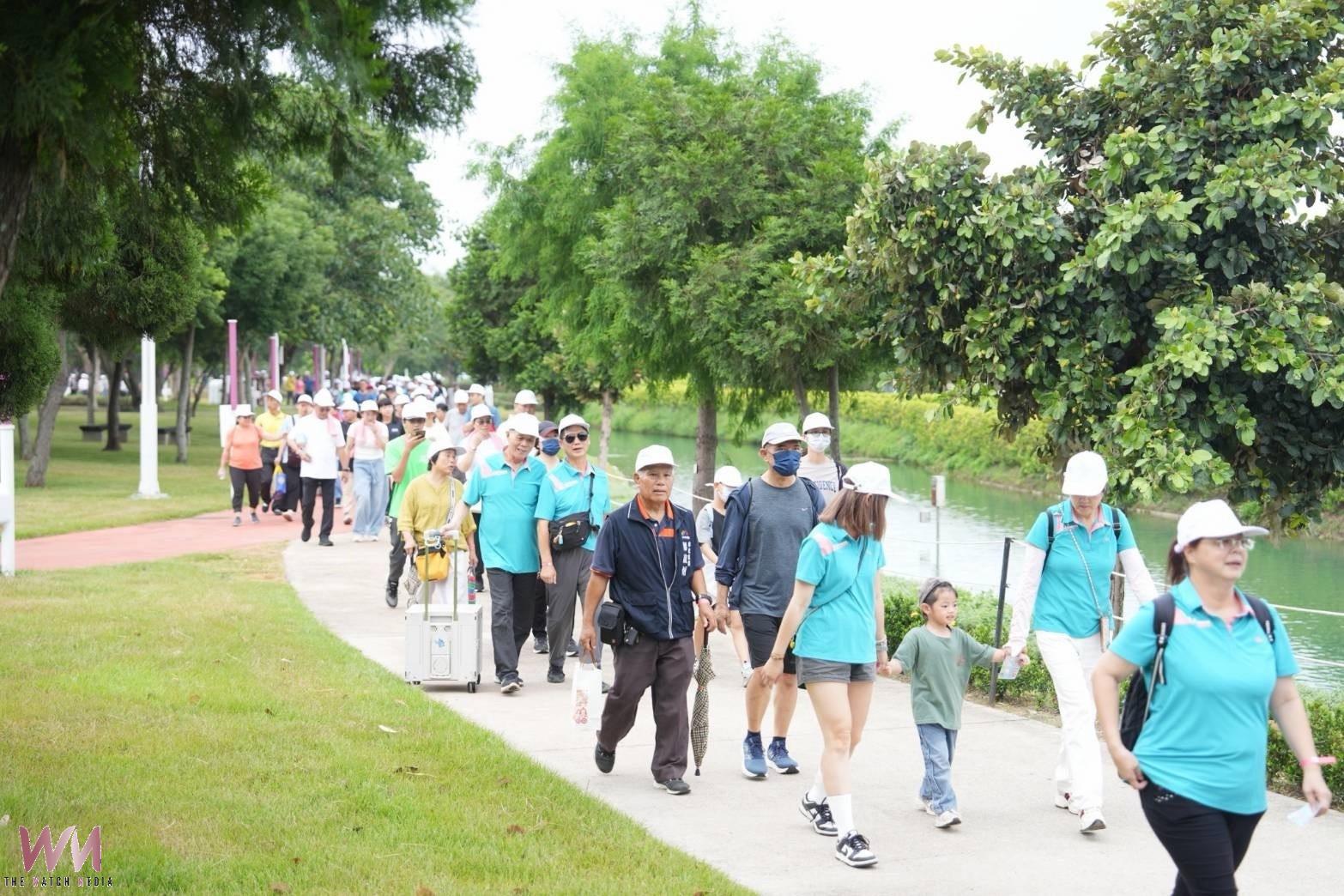 中央公園逾千人健走熱力滿滿 台中勞工局辦勞資健康逗陣行活力開走 - https://www.watchmedia01.com