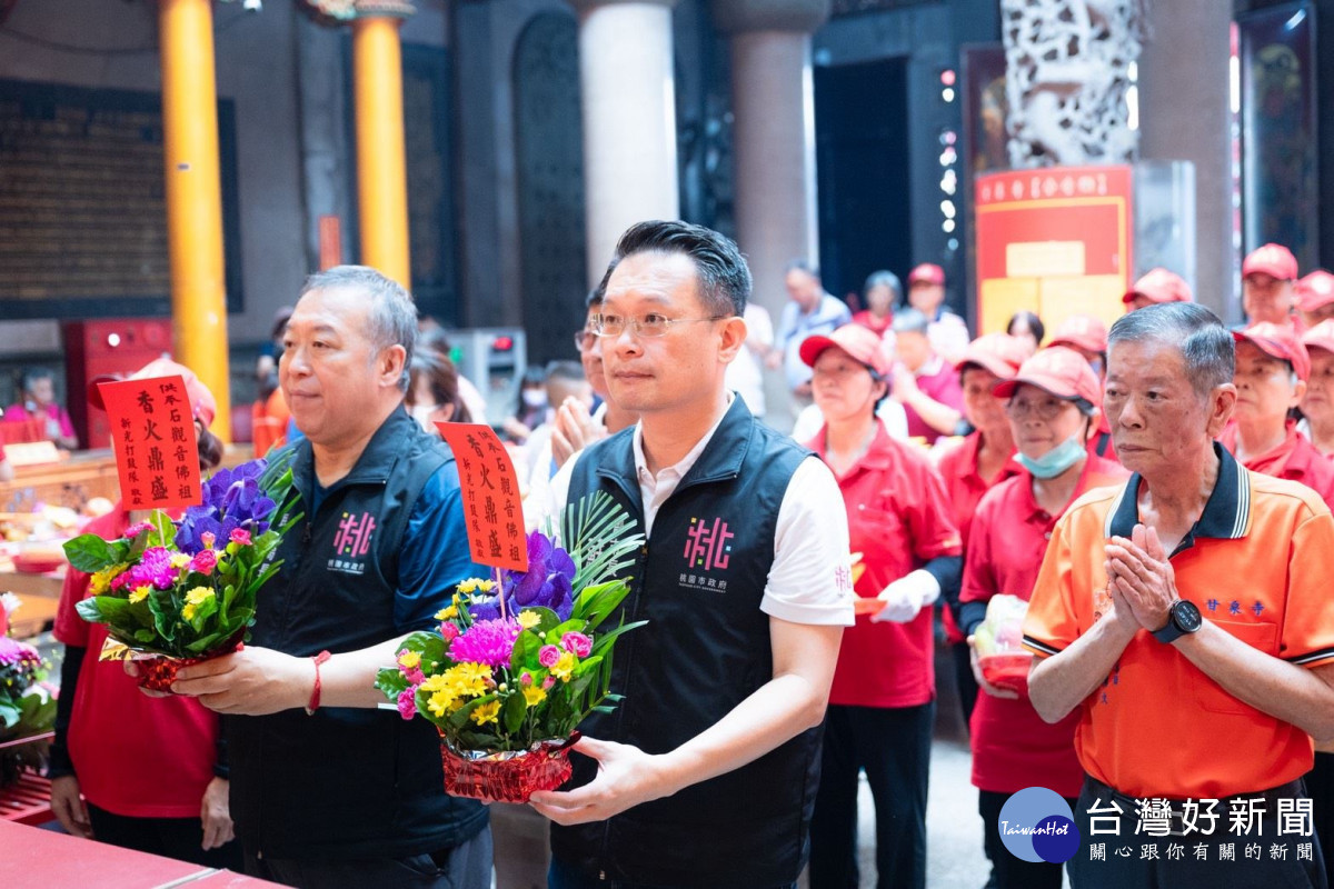 相傳清代乾隆年間地方居民發現天然石觀音聖像並奉祀膜拜。