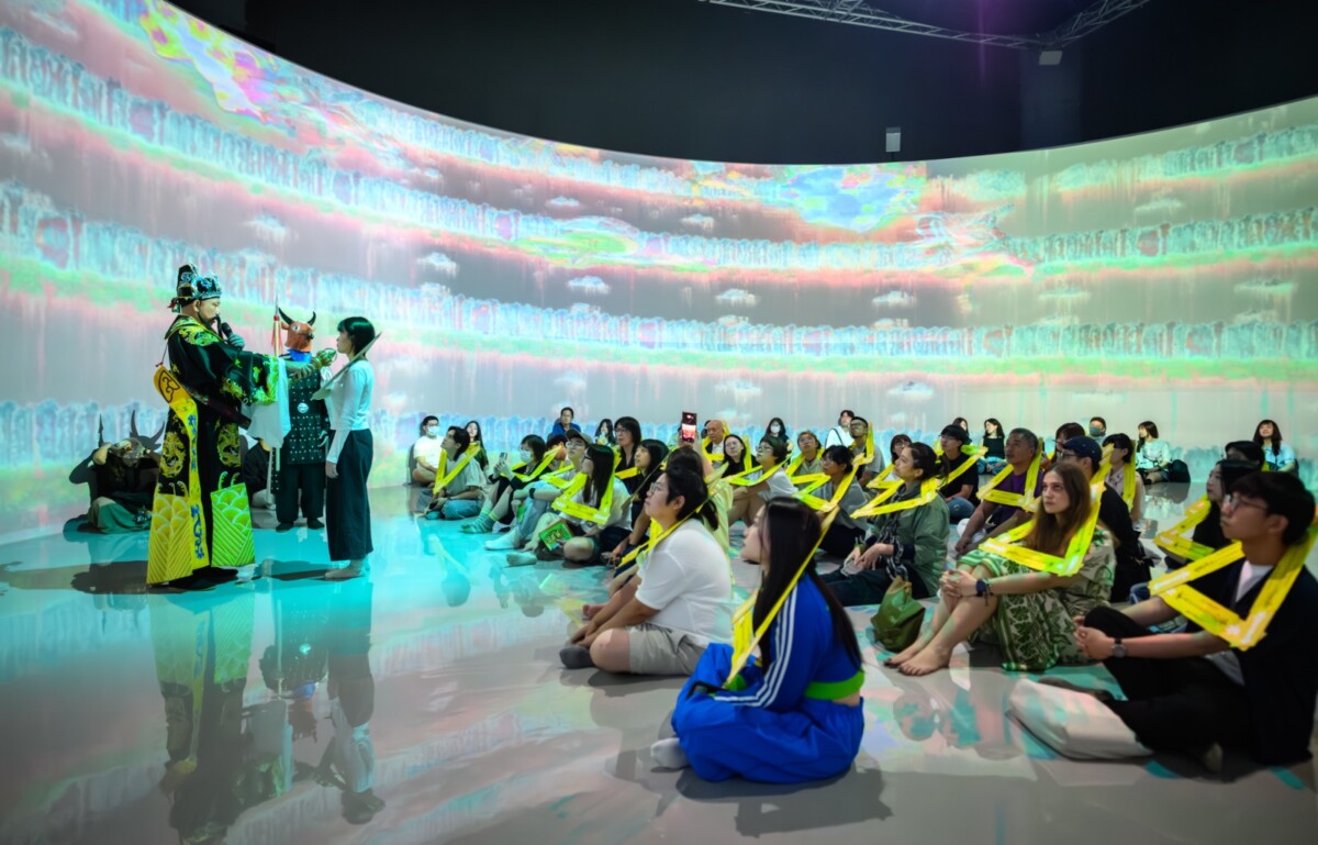 ▲「地獄懺」展覽開幕演出，帶領民眾沉浸式體驗。(圖/國美館提供)
