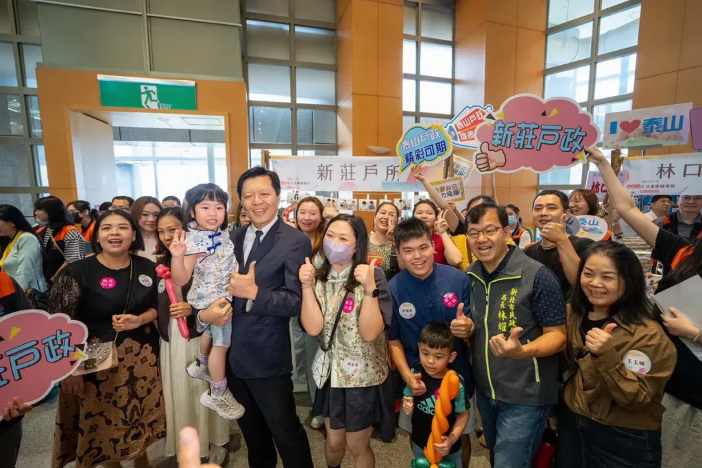新北市政府今（7）日舉行「115年新住民生活適應輔導班聯合結業典禮」