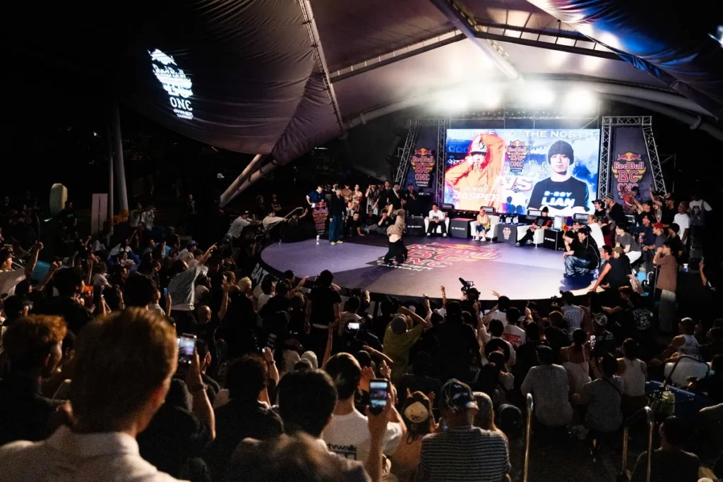 2026 Red Bull BC One 台灣大賽盛大展開，24 位台灣頂尖舞展開精彩 Battle 對決。（Red Bull提供）