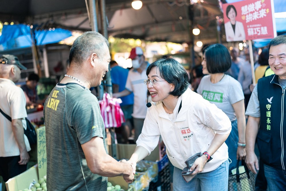 李四川陣營要求對手公開民調細部數據 蘇巧慧競辦:喪失應有格局 208 李四川陣營要求對手公開民調細部數據 蘇巧慧競辦:喪失應有格局 207