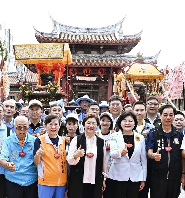 鹿港慶端陽揭幕!兩尊龍王世紀同框!萬人見證歷史 - https://www.watchmedia01.com