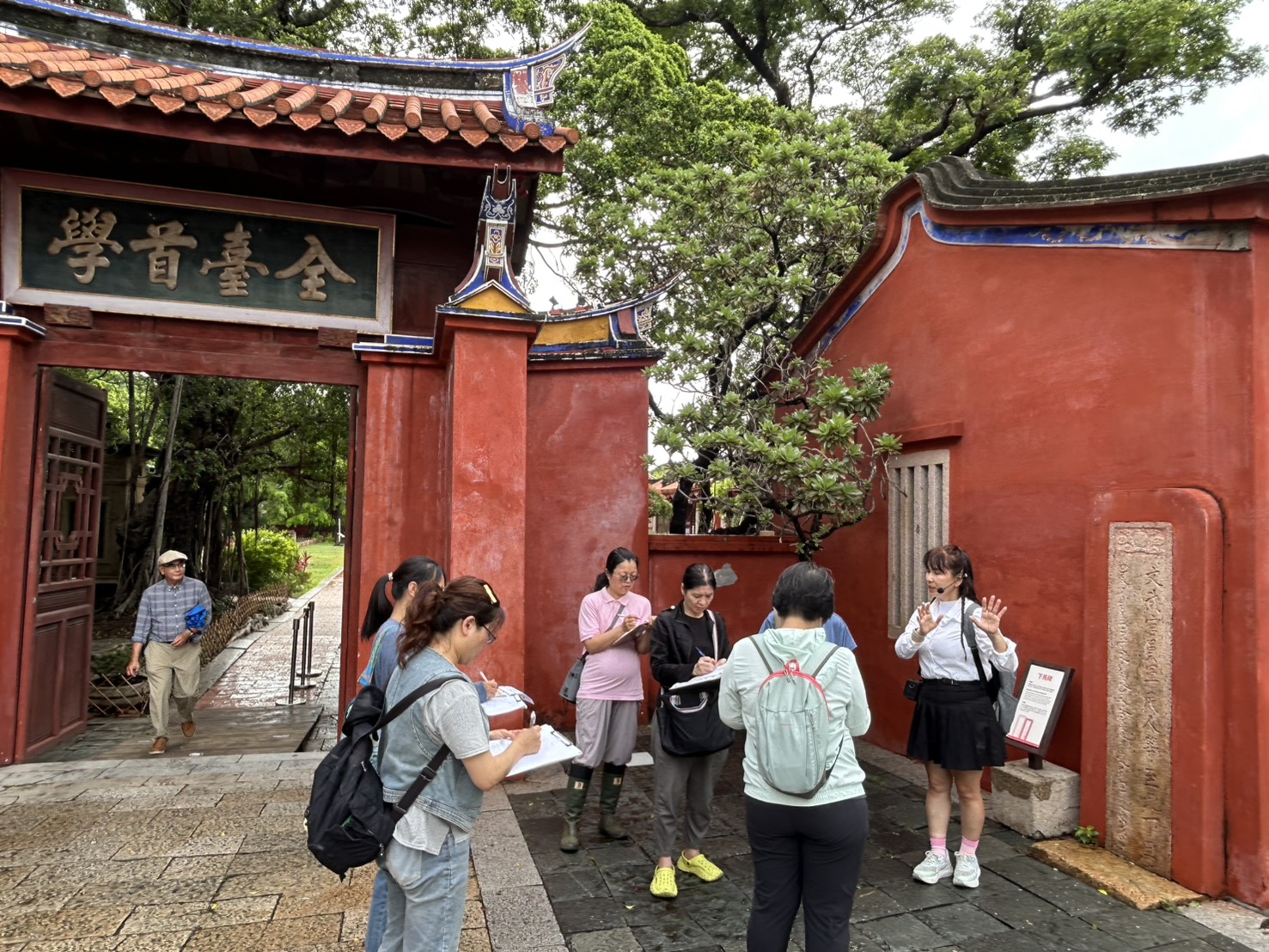 ▲▼台南推手語導覽!聽障也能暢遊古都 7名專業導覽員上線(圖/記者王俊勝 翻攝)1
