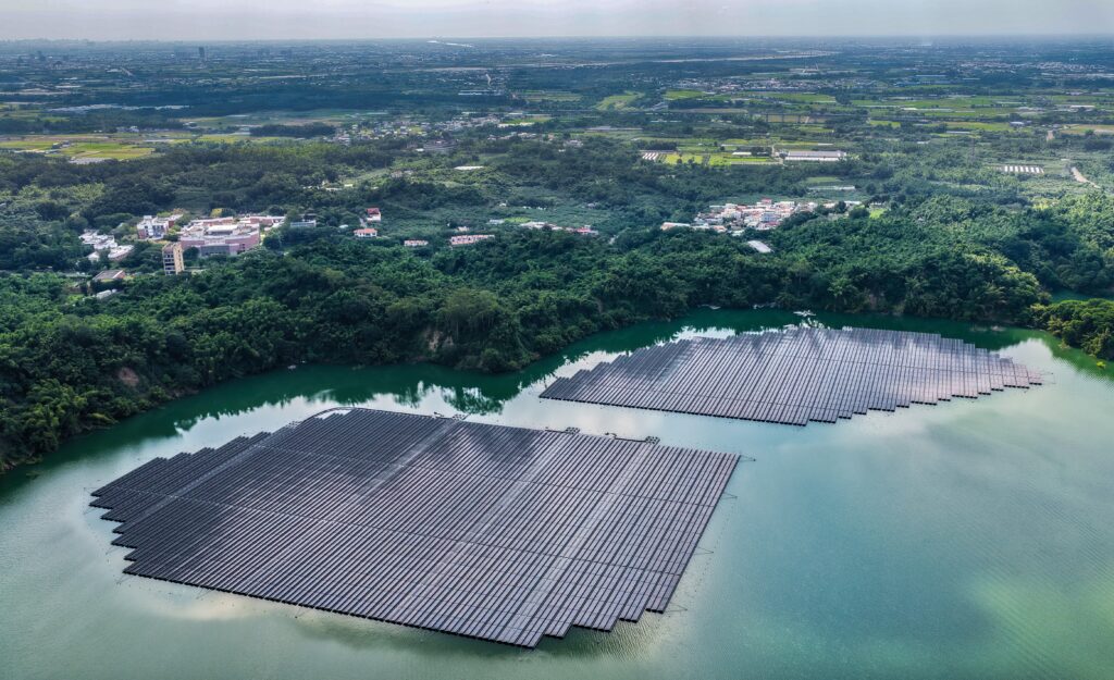 太陽光電模組不會影響水質!太陽光電產業協會:網路不實謠言將保留法律追訴權 16 11506083