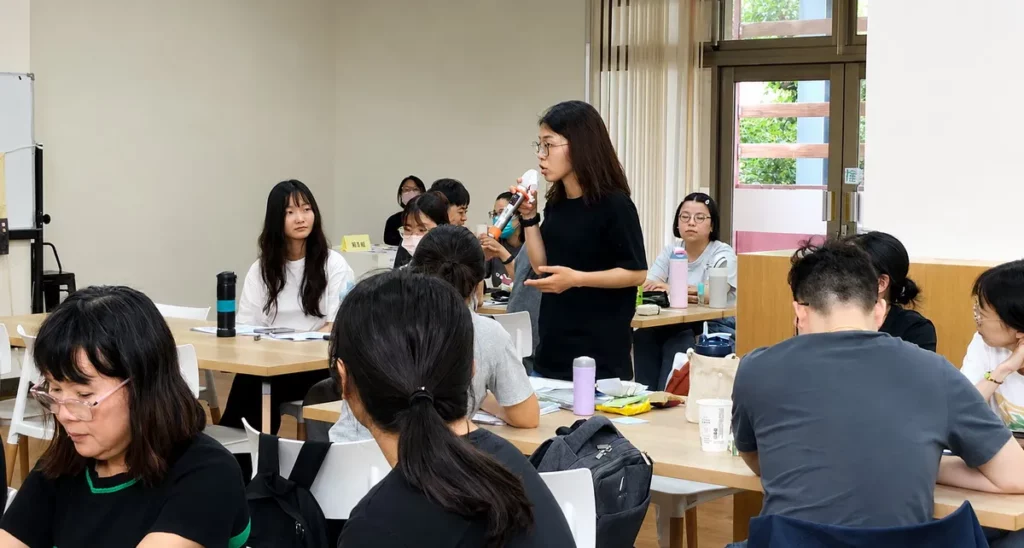 現場社工人員參與分享及討論踴躍。