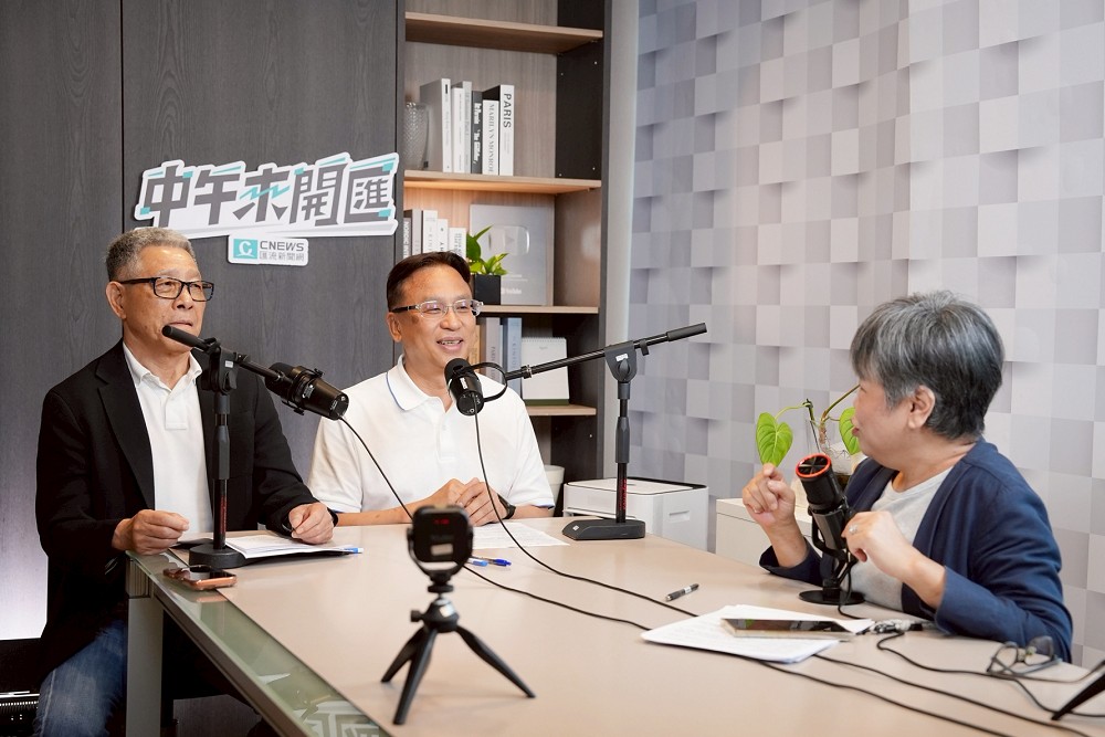 中午來開匯/評估彰化尚未「三分天下」 蕭景田:邱建富的國民黨朋友很多 216 中午來開匯/評估彰化尚未「三分天下」 蕭景田:邱建富的國民黨朋友很多 215