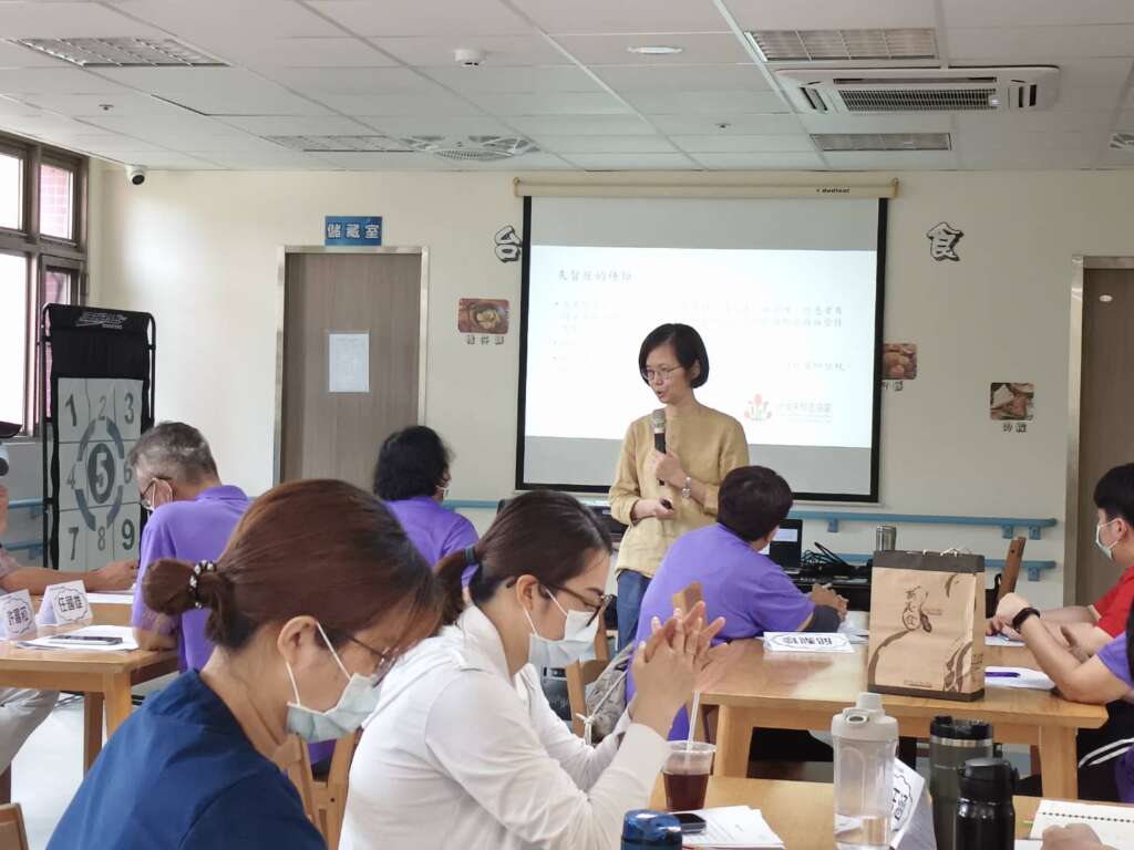 ▲彰化榮家攜手國衛院培育專業照護人才,打造優質失智照護環境。(圖/彰化榮家提供)