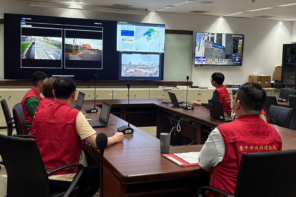 梅雨鋒面來襲 台中、苗栗啟動三級應變中心 234 梅雨鋒面來襲 台中、苗栗啟動三級應變中心 233