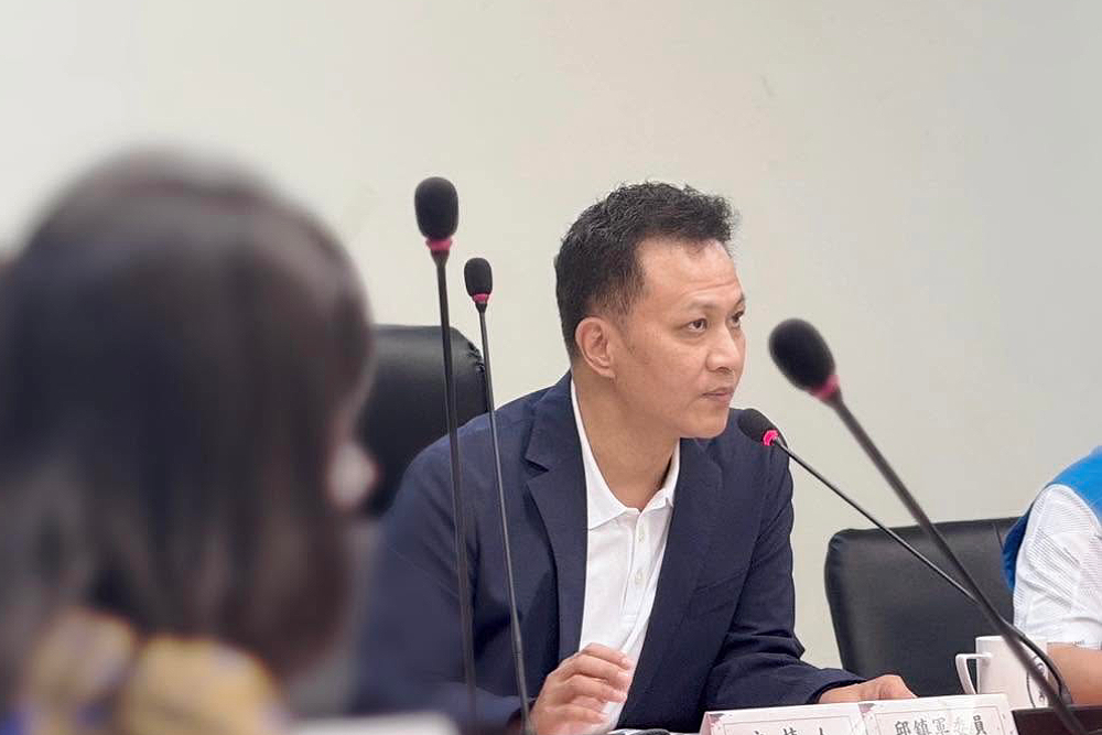 彰化毒駕1無保請回1逆轉羈押 邱鎮軍點出3盲點 238 彰化毒駕1無保請回1逆轉羈押 邱鎮軍點出3盲點 237